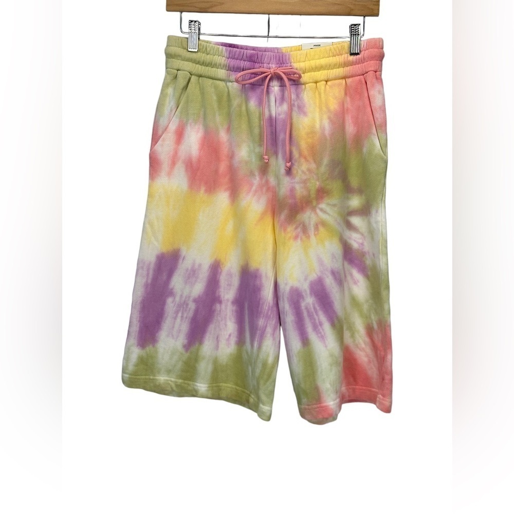 INC International Concepts Swirl Dye Athletic Shorts - Pink Yellow Purple  - Med